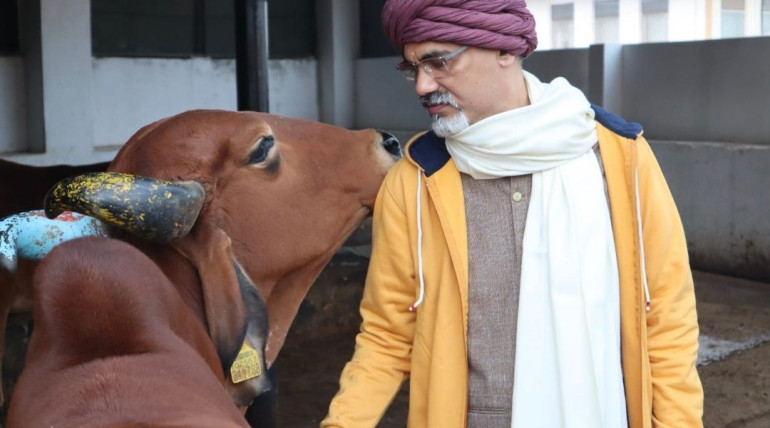 vibhushri mauli with gaumata gaushala cow economy